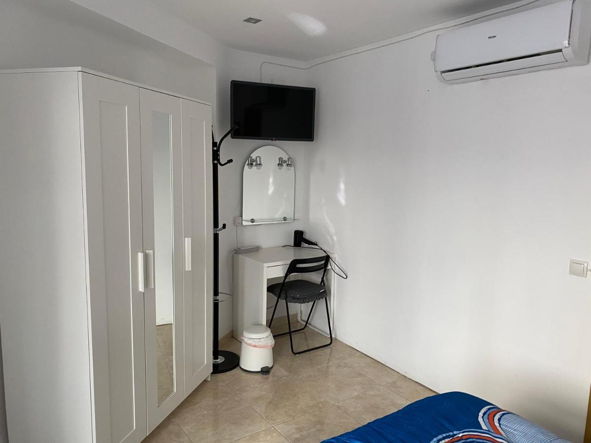 Malaga Centro Habitaciones Privada En Apartamento Compartidos Buitenkant foto