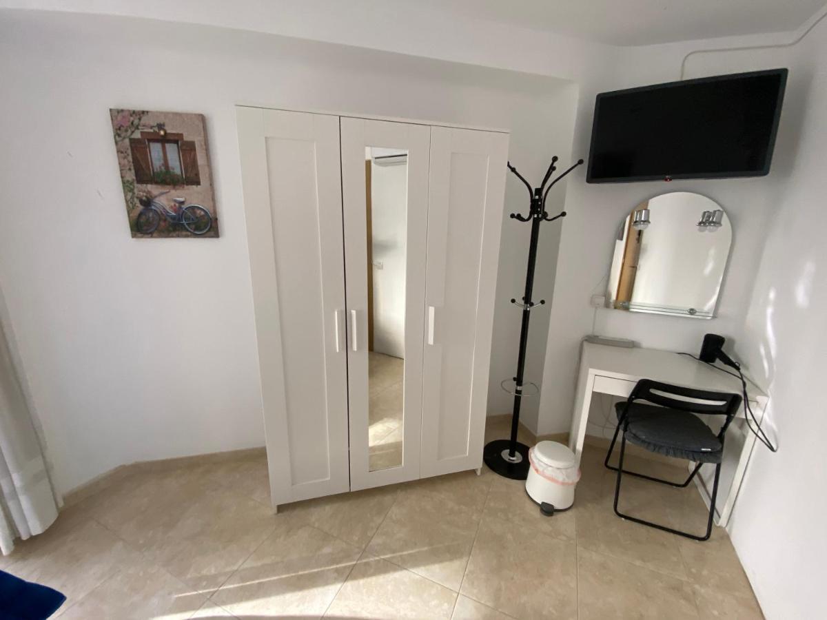 Malaga Centro Habitaciones Privada En Apartamento Compartidos Buitenkant foto