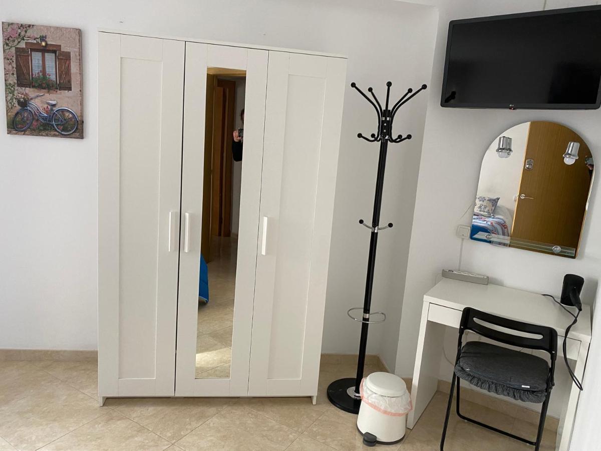 Malaga Centro Habitaciones Privada En Apartamento Compartidos Buitenkant foto