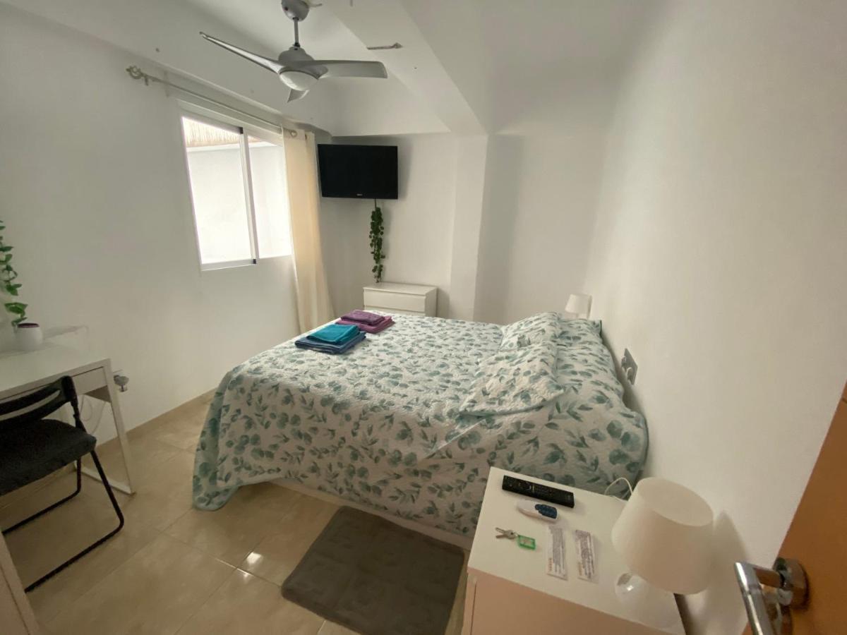 Malaga Centro Habitaciones Privada En Apartamento Compartidos Buitenkant foto