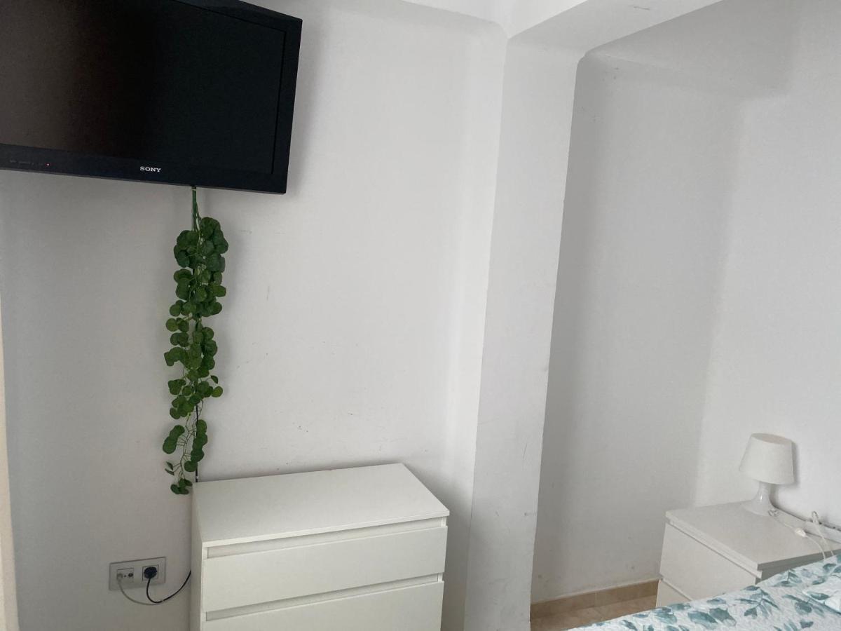Malaga Centro Habitaciones Privada En Apartamento Compartidos Buitenkant foto