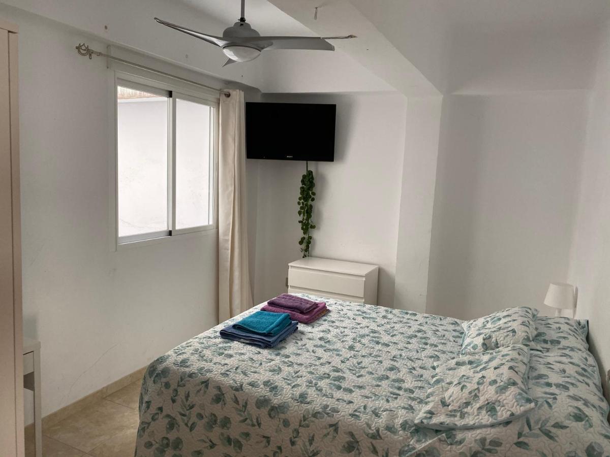 Malaga Centro Habitaciones Privada En Apartamento Compartidos Buitenkant foto