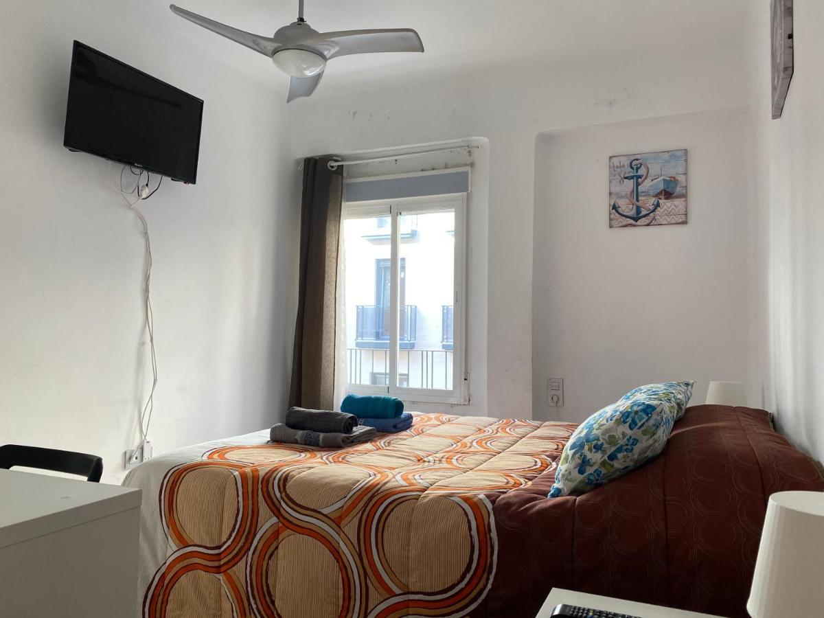 Malaga Centro Habitaciones Privada En Apartamento Compartidos Buitenkant foto